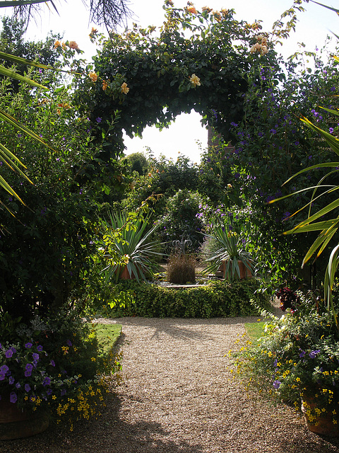 Rose arch