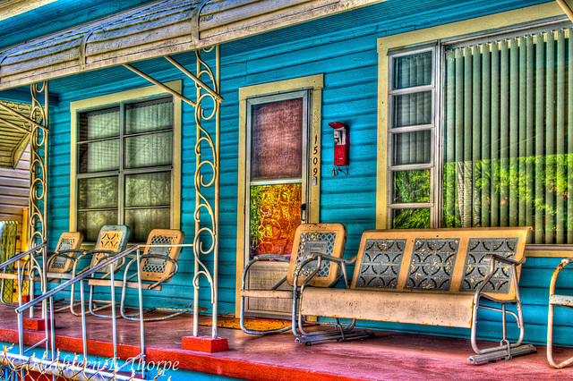 Take a Load Off - Ybor City - Tampa - HDR