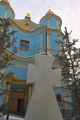 Eiskreuz vor der Armenischen Kirche