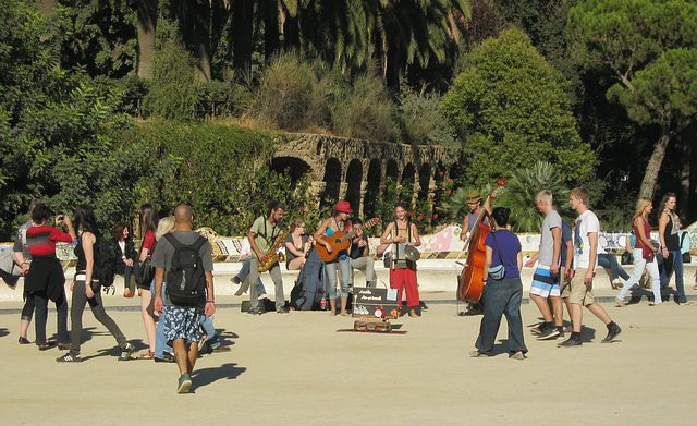 Gigging in  Parc Güell