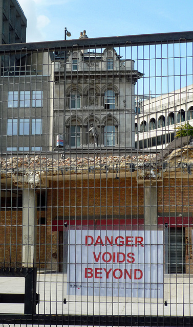 Remains of Bath House seen from Snow Hill