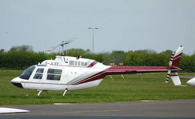 Agusta Bell 206B Jet Ranger II G-JLEE