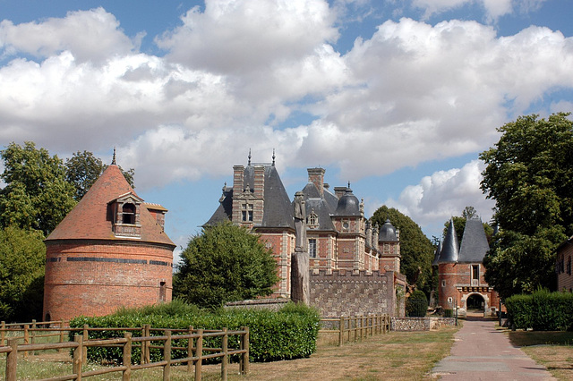 Entrée au domaine de Chambray