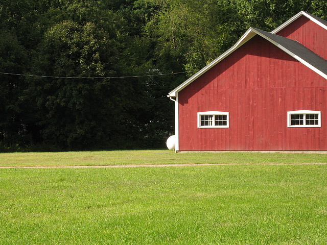 Red Barn, Sugarloaf