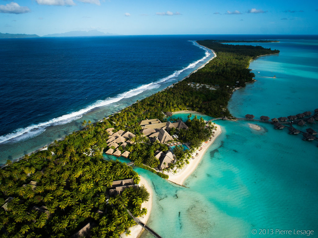 InterContinental Bora Bora Resort & Thalasso Spa seen from a kite