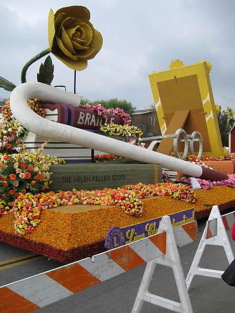 Lions Club float, Rose Parade 2009