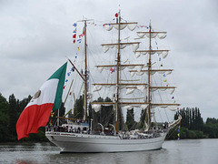 la Grande Parade de la Seine — Armada de Rouen 2013