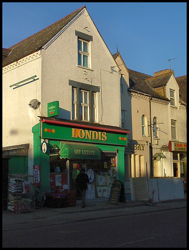 Londis store