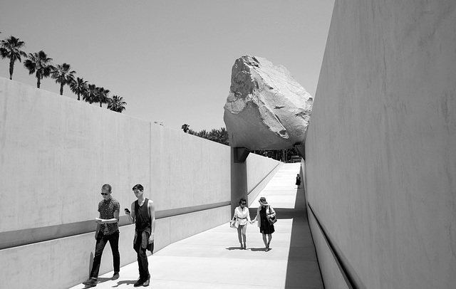 Levitated Mass by Michael Heizer (2187)