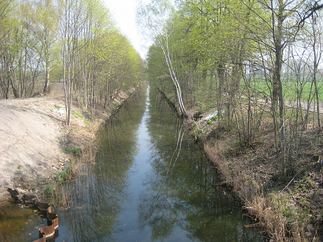 Nottekanal bei Telz in Richtung Schöneiche