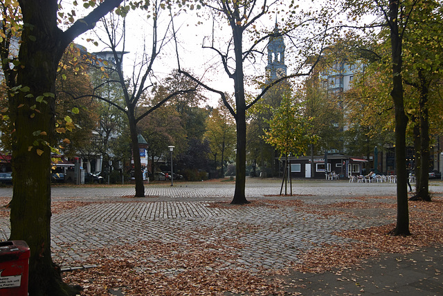 grossneumarkt-1190933-co-06-10-14