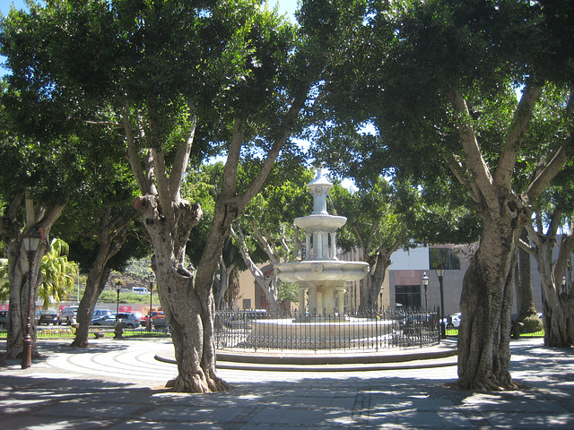 Teneriffa - Brunnen in San Cristobal de la Laguna