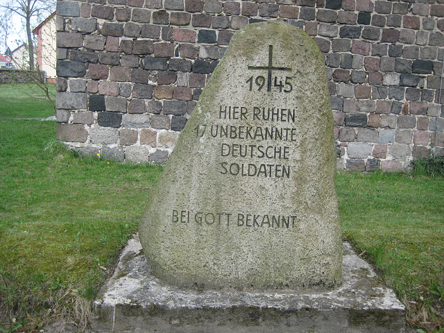 Denkmal 2.Weltkrieg in Großmachnow