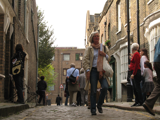 Narrow Green Street