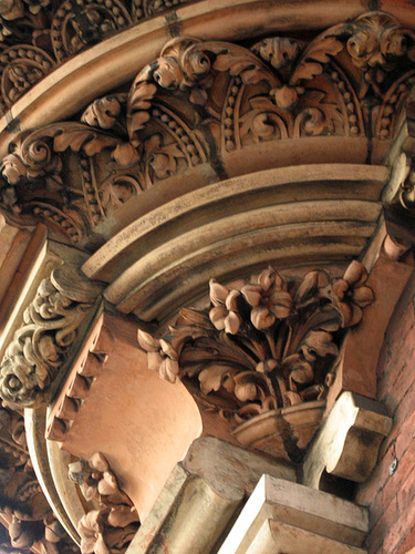 Doulton Curly Bits