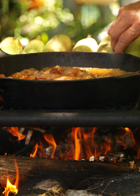 wings 'n' corn, on the grill