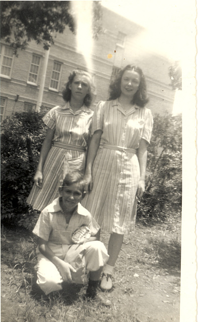 Mom, with her nephew, Harry, and his mother, Eula