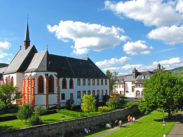 Sankt Nikolaus-Hospital