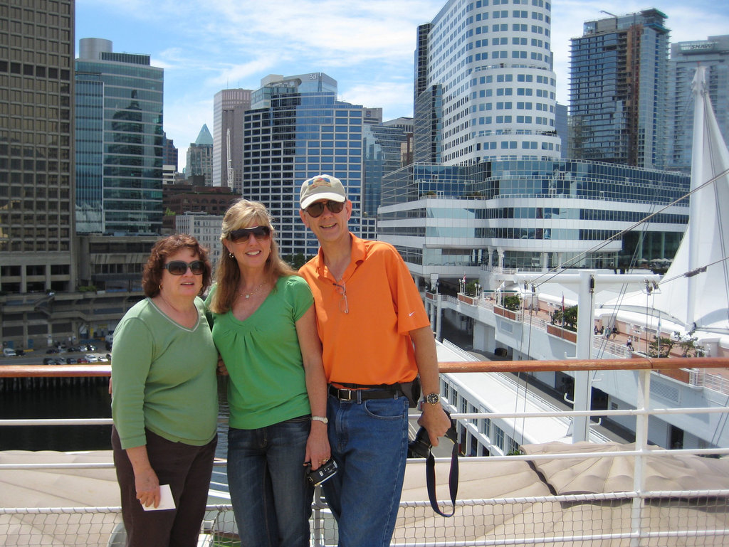 After a visit to the aquarium we're on board the Island Princess in time for lunch