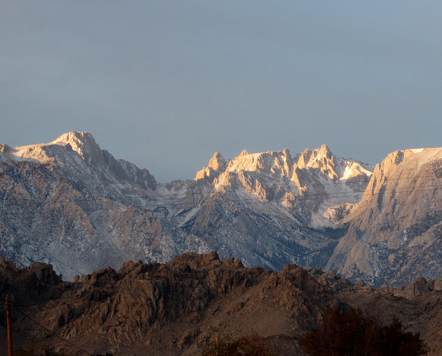 Lone Pine CA 1589a