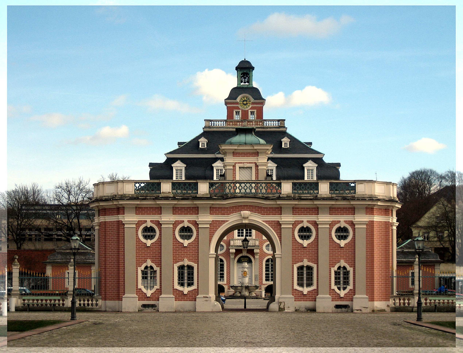 Eingangsbereich zum Schloß Bruchsal
