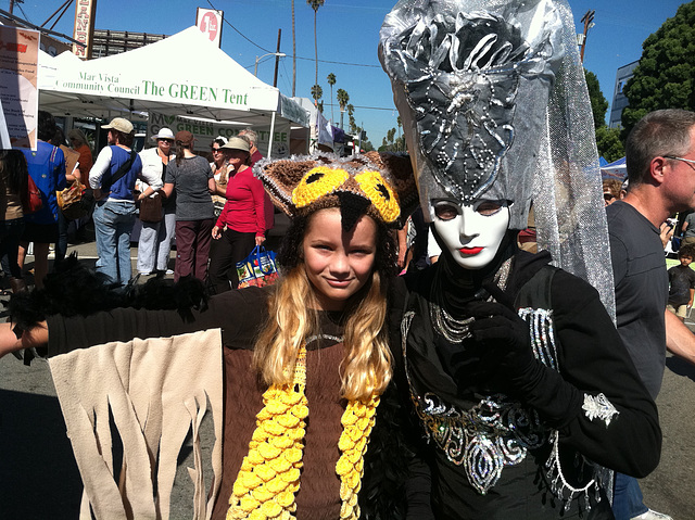 Daughter as Owl, with a Mascheratti member