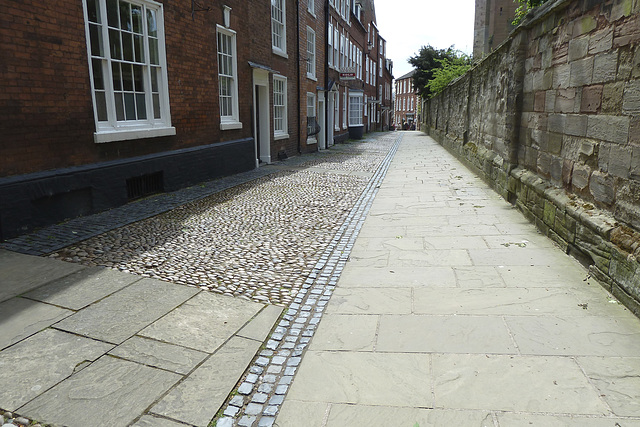 Worcester 2013 – Cobblestones