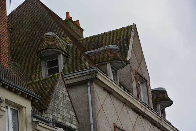 Giens, toits avec fenêtres demi-cloches