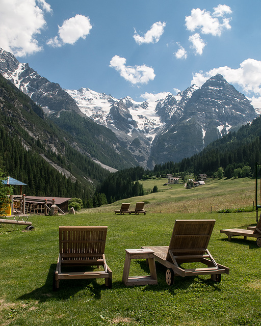 Talabschluss mit Nashorn und Madatsch-Spitze - 2010-06-29-_DSC0529