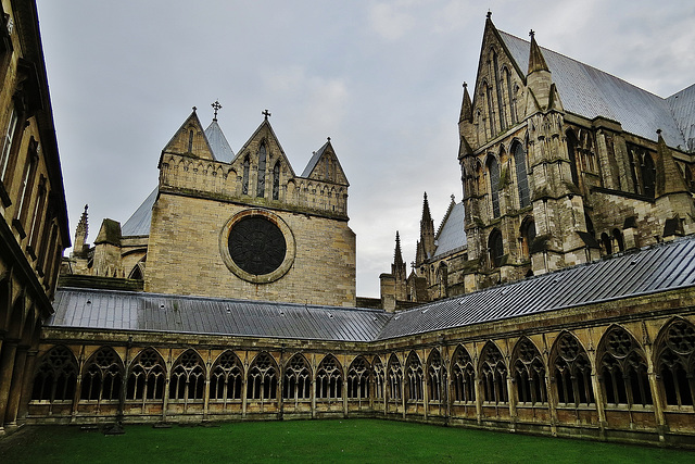 lincoln cathedral