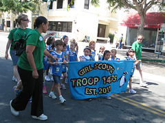 Daisy Troop (Torrance Centennial Parade)
