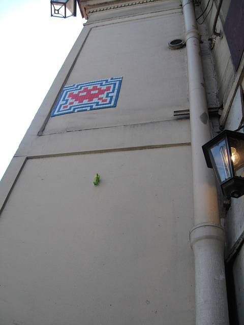 Paris Space Invader 2