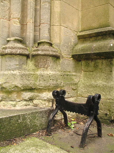 St Nicholas Boot Scraper 2