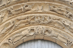 Sculptures du portail de l'ancienne église Notre-Dame de la Couldre à Parthenay