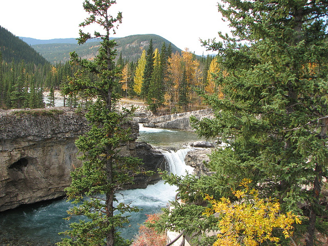 Elbow Falls