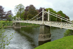 Hereford 2013 – Victorian bridge over the River Wye