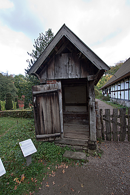 20121008 1451RWw Osnabrücker Hof, Abort