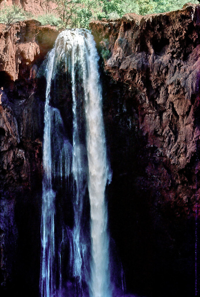 4-20-mooney_falls-r_adj