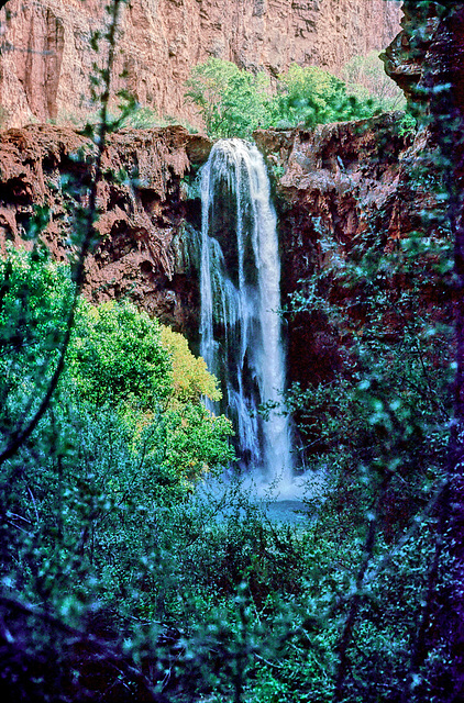 4-08-mooney_falls-r