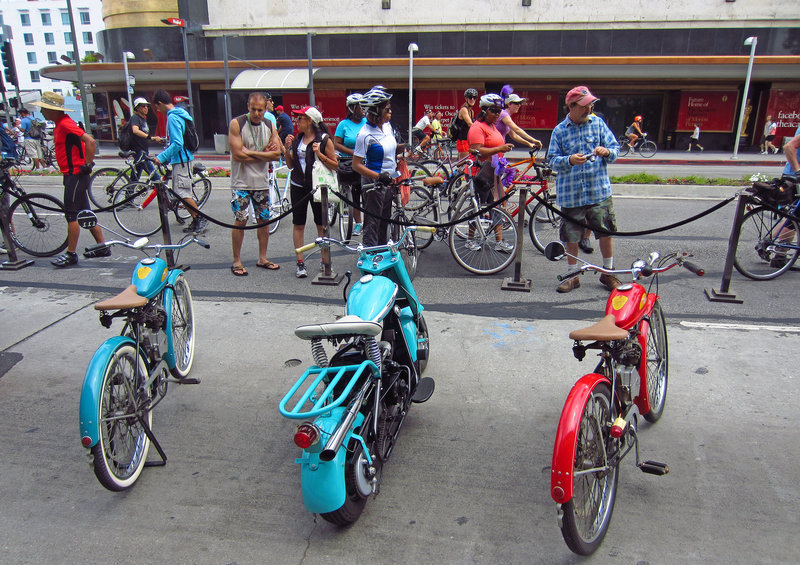 CicLAvia Wilshire - Petersen's Automotive (1643)