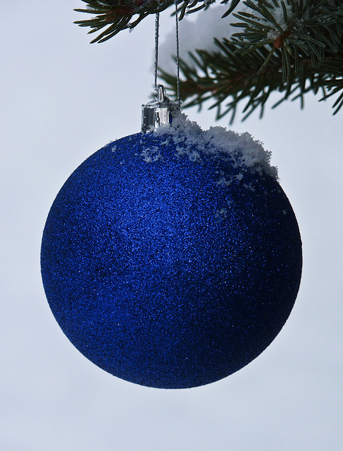 It's gonna be a blue, blue Christmas