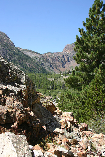 Lundy Canyon