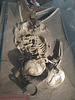 Double sépulture d'une mère et son enfant.
