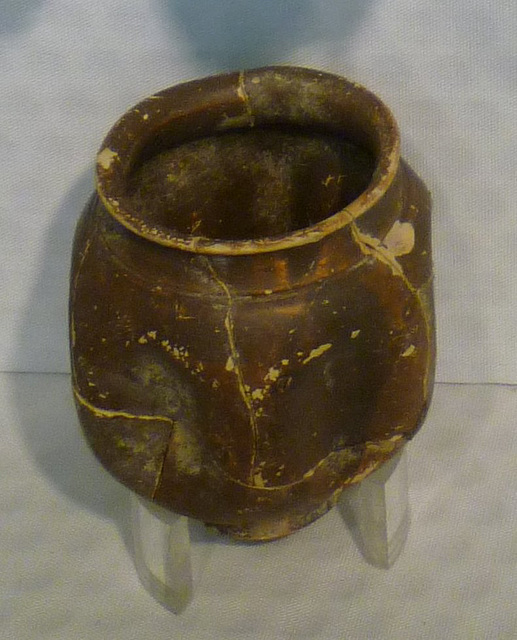 Small Pot