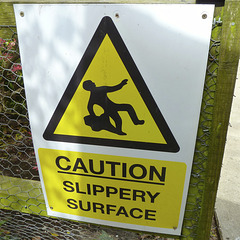 Isle of Man 2013 – Caution slippery surface