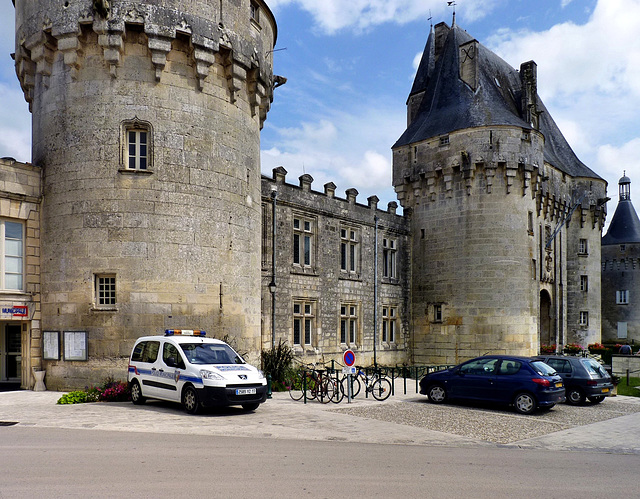 Jonzac - Château