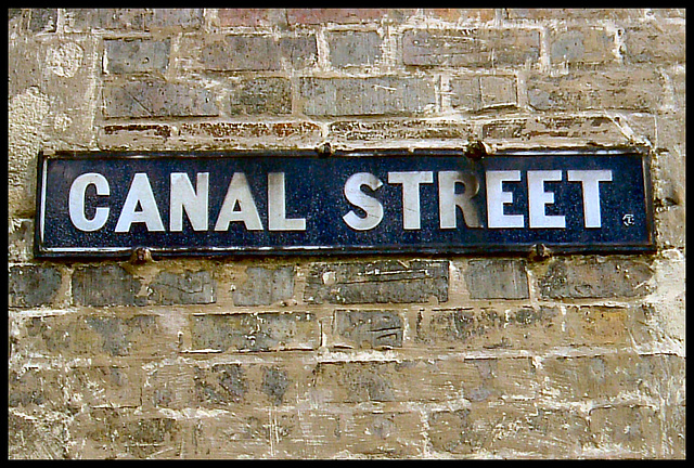 Canal Street sign