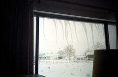 23-snow_out_ktchn_ig_adj