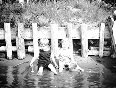 Grossenbach kids; Doris and Dick, 1922.