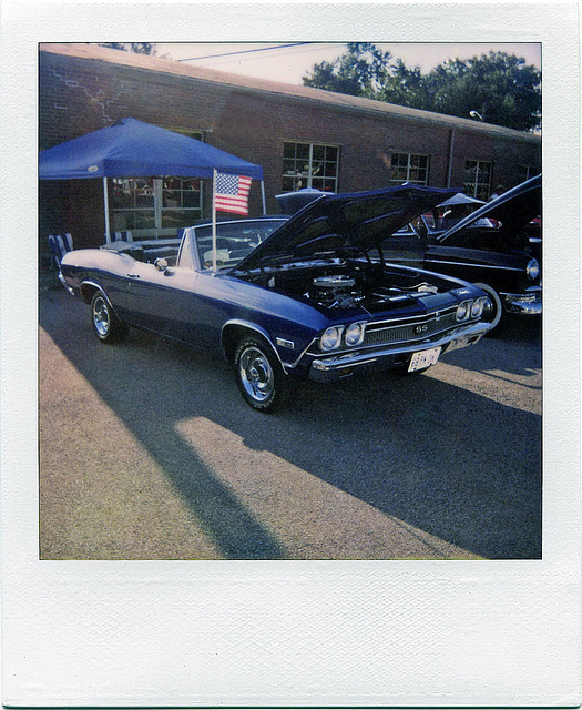 Polaroid Chevelle